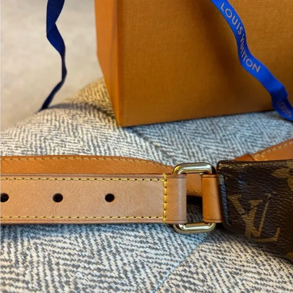 Louis Vuitton monogram bum bag fanny pack, Crossbody - Picture 6 of 10